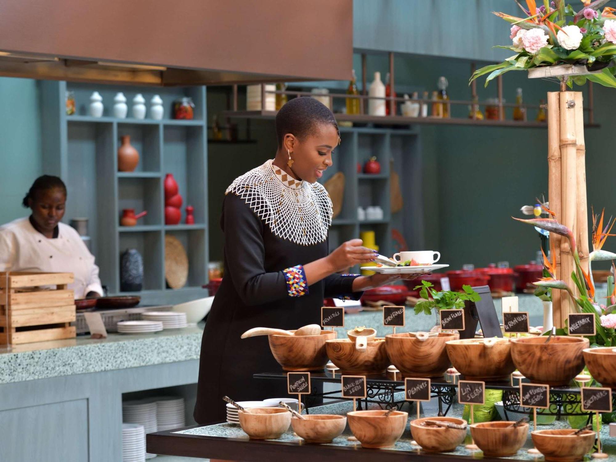 Hotel Pullman Nairobi Upper Hill Exterior foto