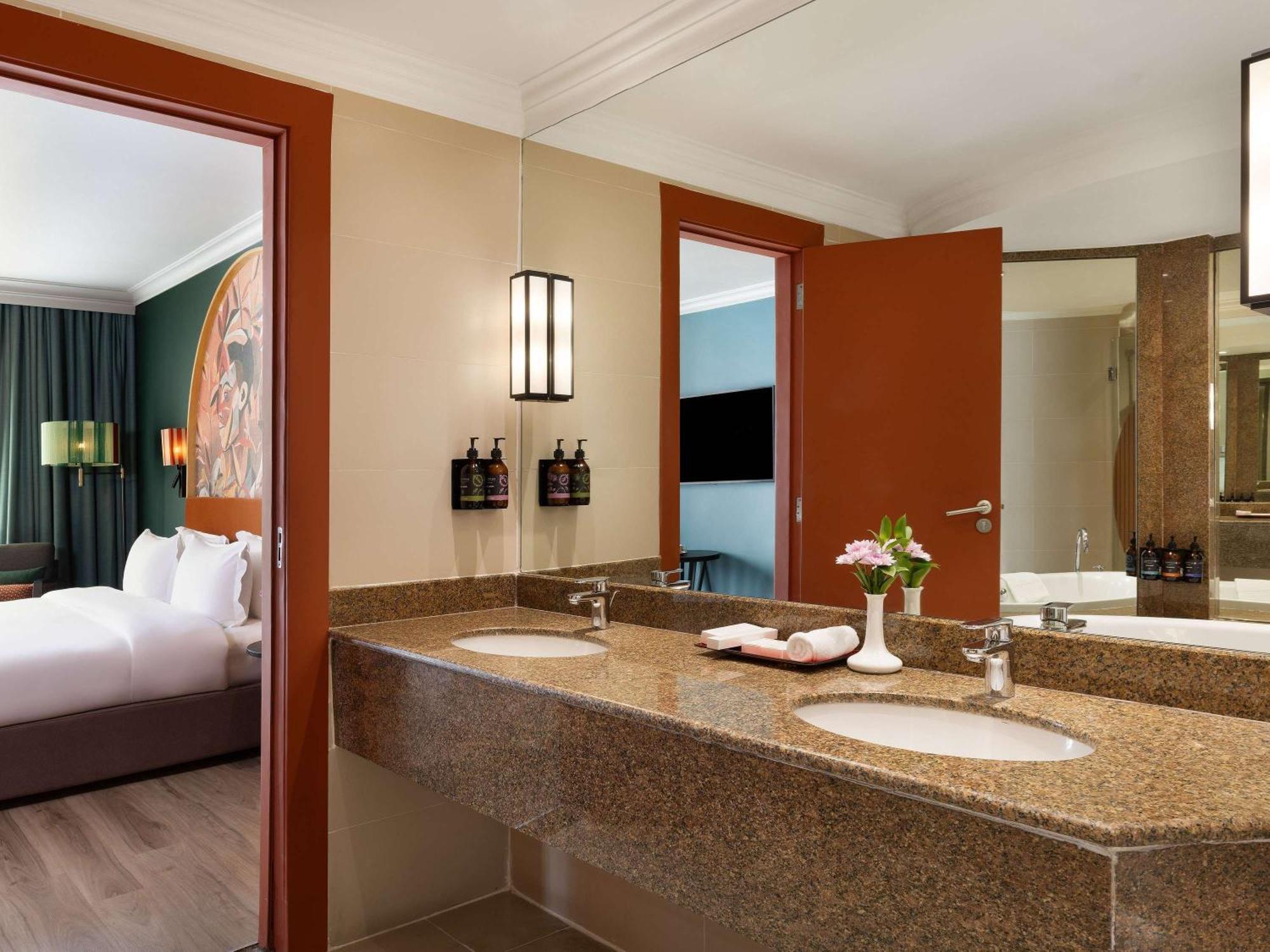 Hotel Pullman Nairobi Upper Hill Exterior foto
